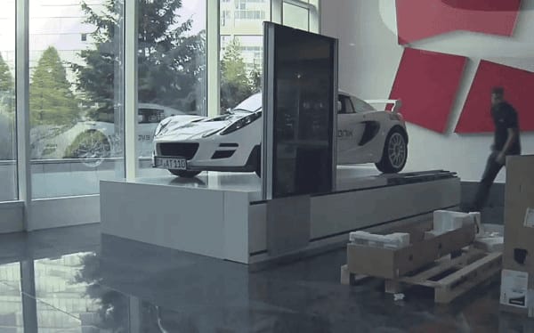 汽車工業(yè)的透視電動滑軌交互展示